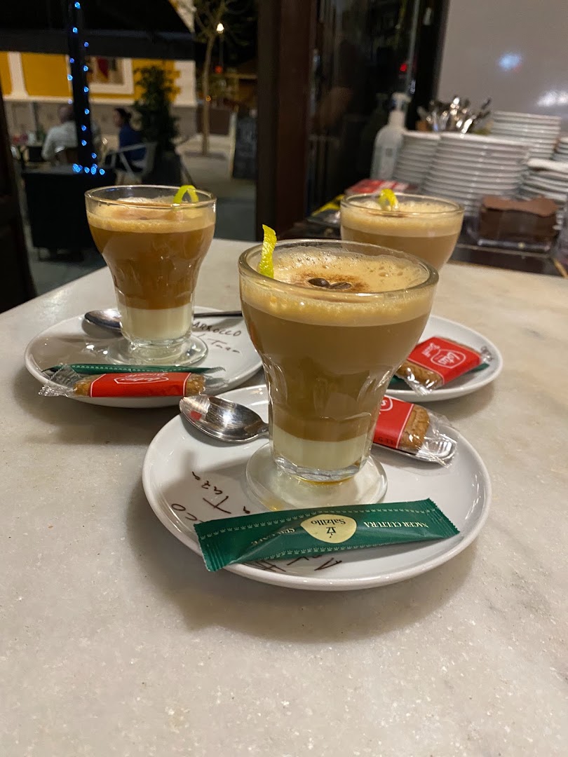 El Cafe Del Tiempo · Fotos 10